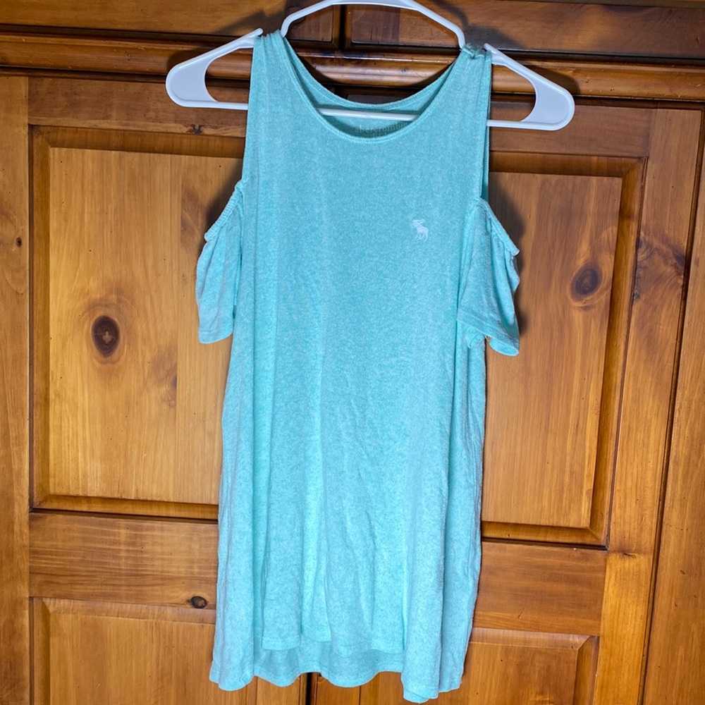 Abercrombie Kids Blue Cold Shoulder Short Sleeve Shirt